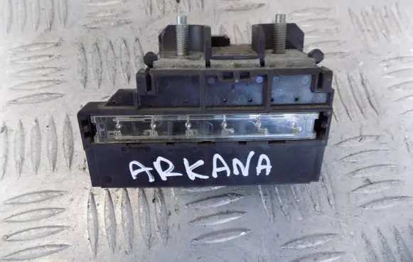 Renault Arkana Battery relay fuse 