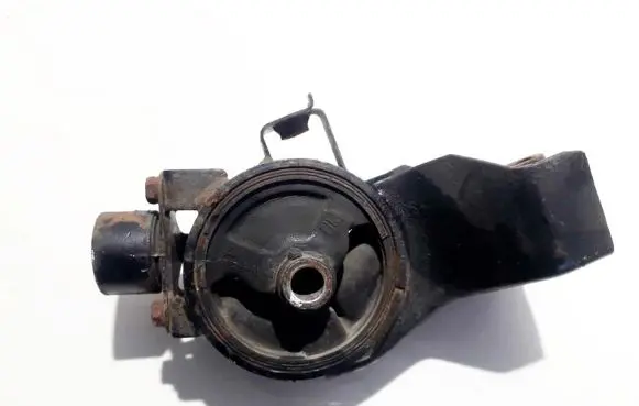 Mitsubishi Colt Engine mount bracket mr244836