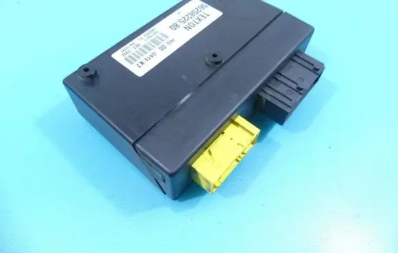 Citroen Xsara Central body control module 9625822580 IMPRK982684