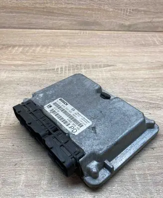 Opel Zafira A Engine control unit/module ECU 0281010268 24417169