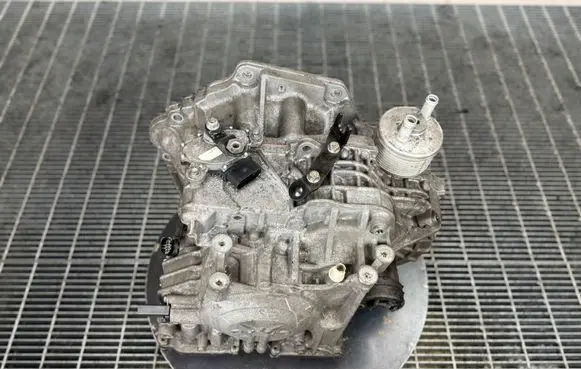 Mini Cooper Hatch Hardtop Automatic gearbox 7636570 GA6F21WA