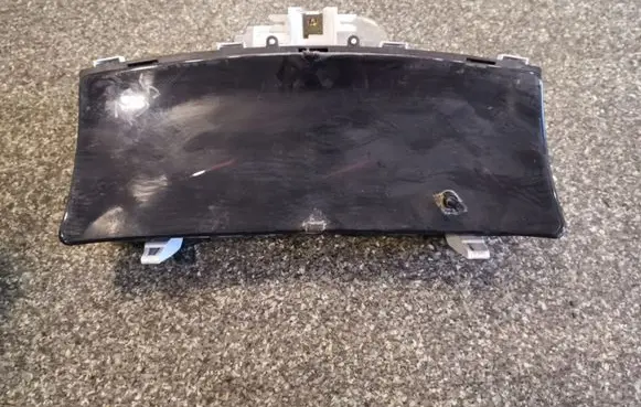 Toyota Corolla E110 Speedometer (instrument cluster) 8380002750