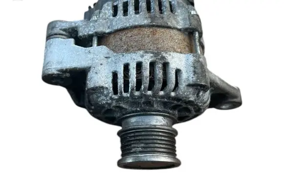 Opel Insignia A Generator/alternator 13502583