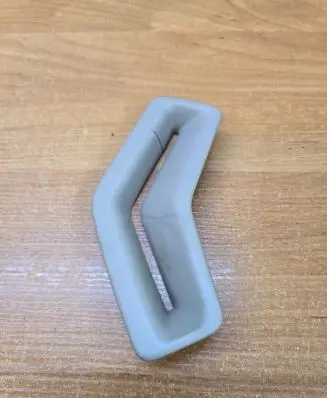 Volvo V70 Seat belt trim 