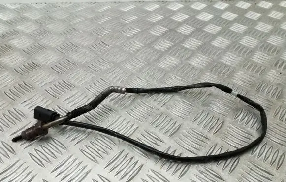 Skoda Superb B6 (3T) Exhaust gas temperature sensor 03L906088EC 833
