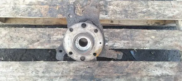 Opel Astra H Front wheel hub