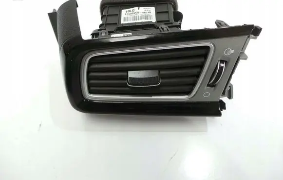 Dashboard side air vent grill/cover trim