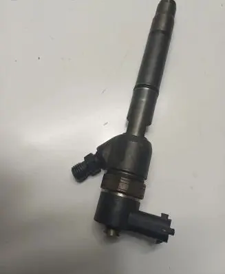 KIA Ceed Fuel injector 0445110320