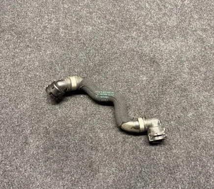 BMW 5 F10 F11 Engine coolant pipe/hose 7592651
