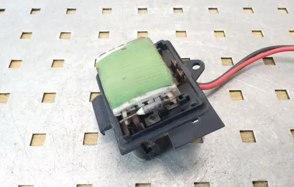 Renault Kangoo I Heater blower motor/fan resistor