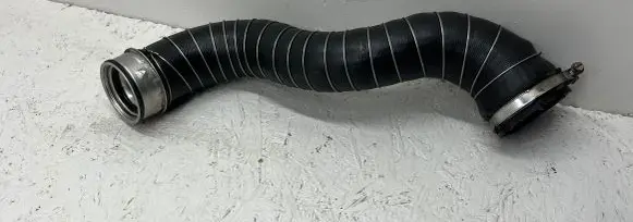 Mercedes-Benz C W204 Intercooler hose/pipe A204480882 3552700