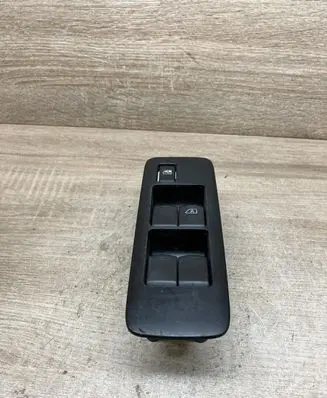 Nissan Navara D40 Electric window control switch 254015X01C 25401