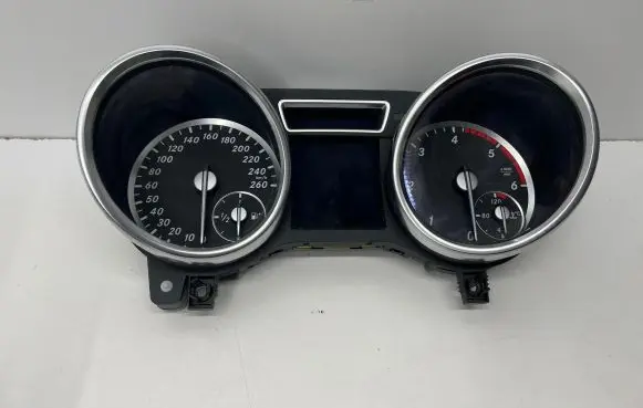 Mercedes-Benz GLE AMG (W166 - C292) Speedometer (instrument cluster) A1669008313 A1669014502 0263683309