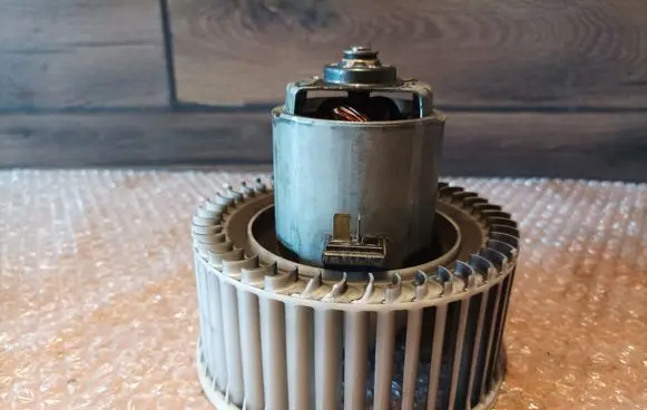 Nissan Almera Tino Heater fan/blower 3C25030352