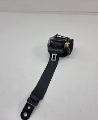 Rear seatbelt