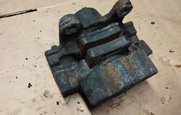 Chrysler Crossfire Rear brake caliper