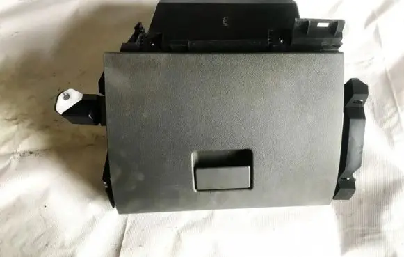 Honda Insight Glove box c88ra
