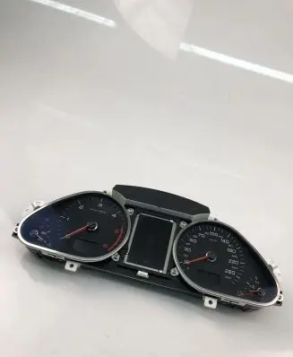 Audi A6 S6 C6 4F Speedometer (instrument cluster) 4F0920901N