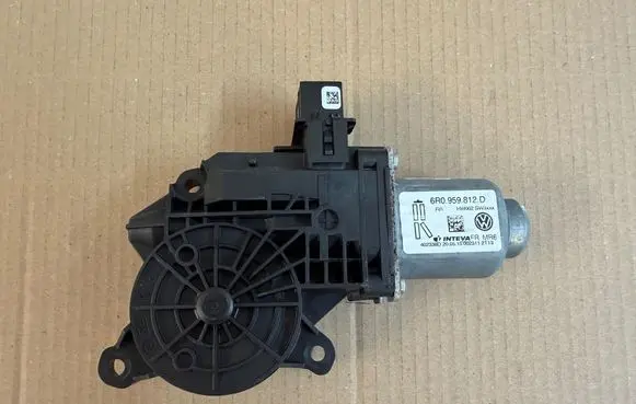 Volkswagen Amarok Rear door window regulator motor 6R0959812D