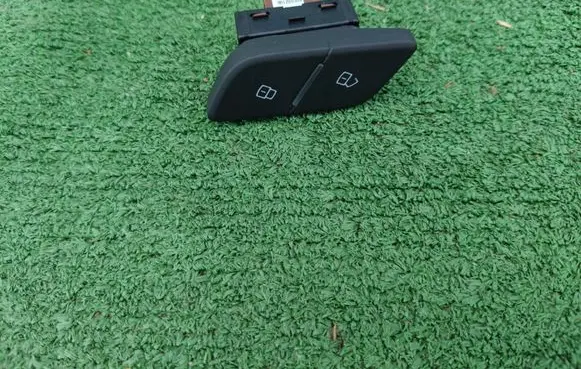 Audi Q5 SQ5 Central locking switch button 80C962108