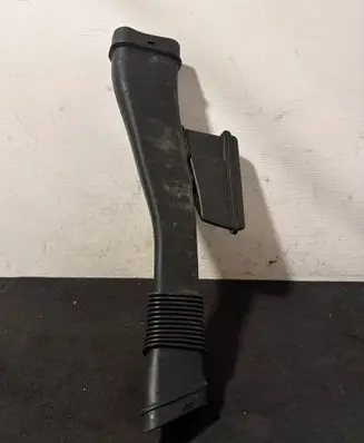 BMW X5 G05 Intercooler air guide/duct channel 8662936