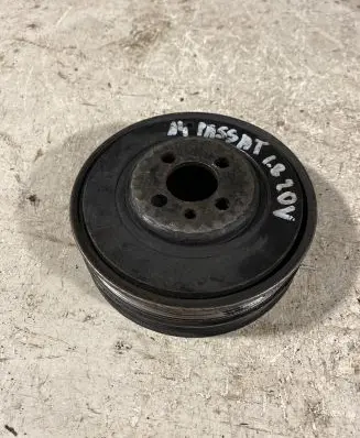 Volkswagen PASSAT B5 Crankshaft pulley 059105251