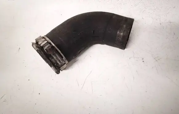 Opel Vectra C Intercooler hose/pipe 55352736 2407177
