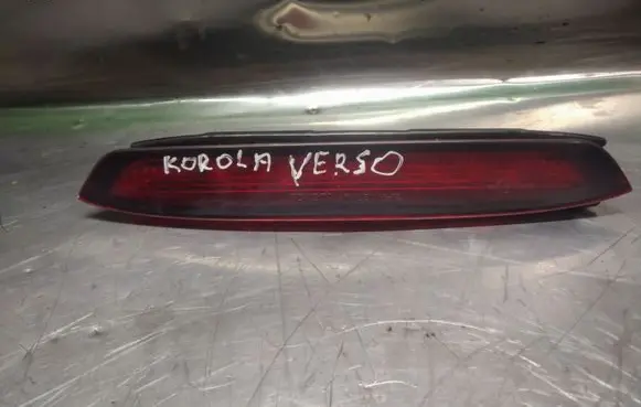 Toyota Corolla Verso E121 Third/center stoplight