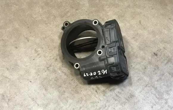 Mercedes-Benz E W212 Throttle valve A6510900470