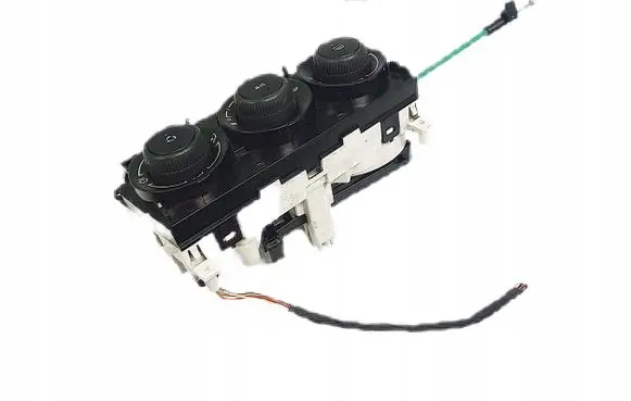 Peugeot 308 Climate control unit 69947013