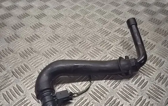 Chrysler PT Cruiser Breather hose/pipe A6640160381
