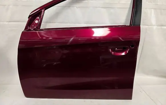 Mitsubishi Space Star Front door RVC34517