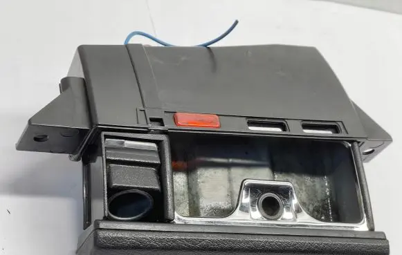 BMW 5 E34 Car ashtray 1908910