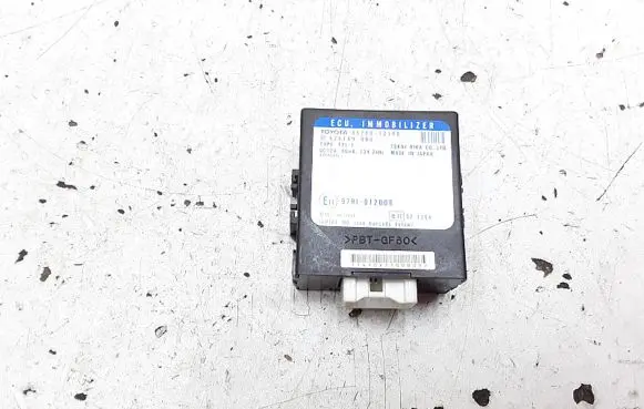 Toyota Corolla E110 Immobilizer control unit/module 8978012140 626149000