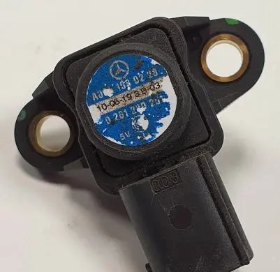 Mercedes-Benz E W212 Air pressure sensor A0081530228