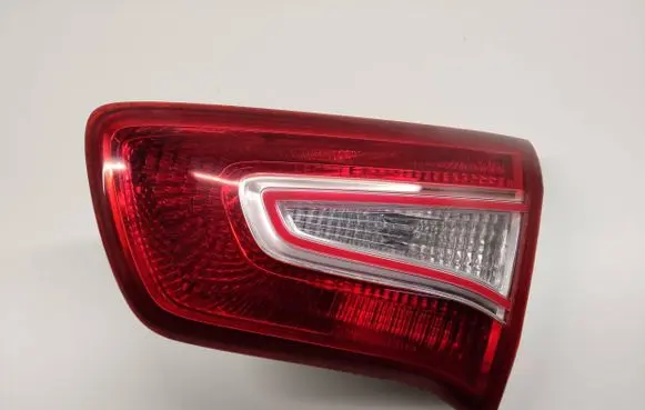 KIA Sportage Tailgate rear/tail lights