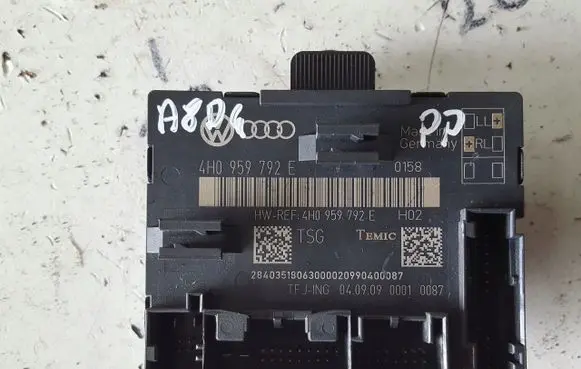 Audi A8 S8 D4 4H Door control unit/module 4H0959792E