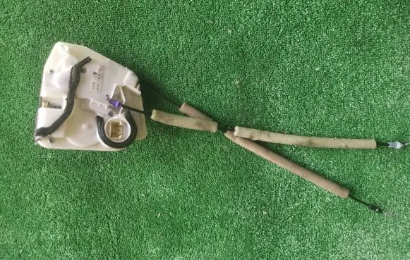 Mazda CX-5 Rear door lock