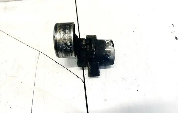 Mazda 5 Generator/alternator belt tensioner