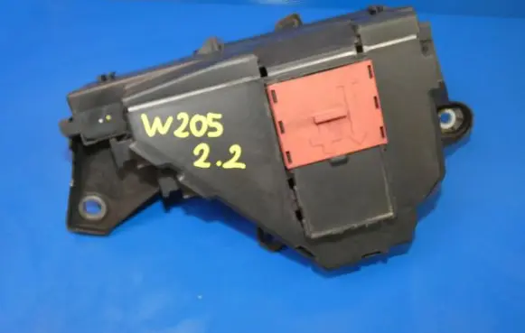 Mercedes-Benz C W205 Fuse box set