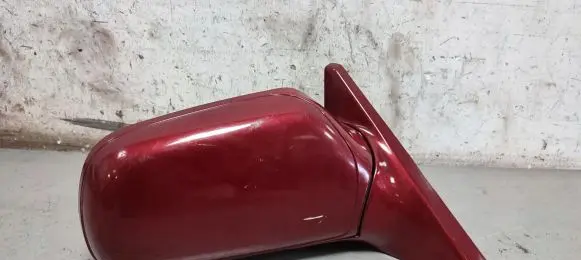Mazda 626 Front door electric wing mirror E200734
