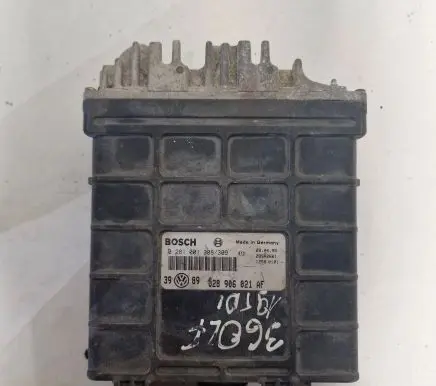 Volkswagen Golf III Engine control unit/module 028906021AF 28SA2661 0281001308