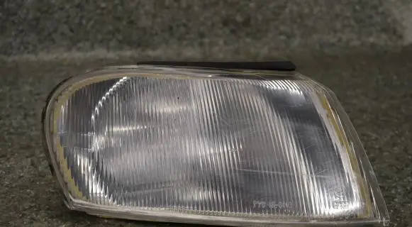 Opel Vectra B Front indicator light 183403B