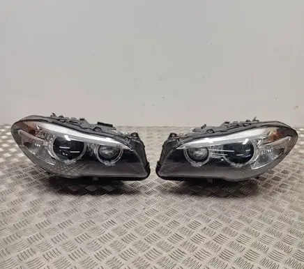 BMW M5 Headlights/headlamps set 7343910 7343909
