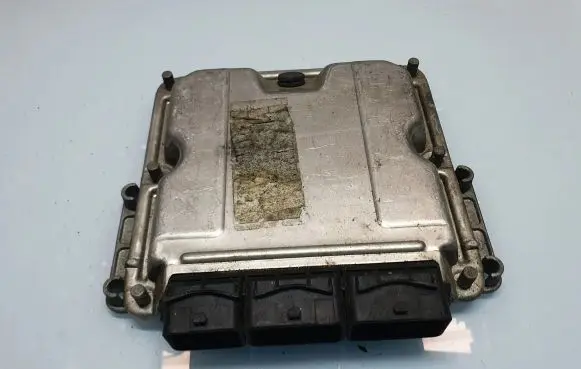 Renault Scenic I Engine control unit/module 0281001934 HOM8200039569 8200078730