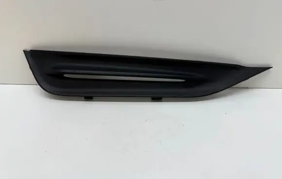 Volvo V60 Front bumper lower grill 31323847