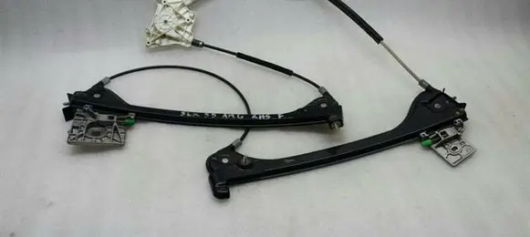 Mercedes-Benz SLK R171 Front door electric window regulator A1717200446
