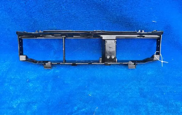 BMW 4 G22 G23 G24 G26 Intercooler air guide/duct channel 9498818