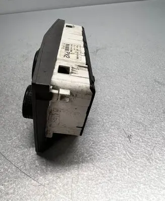 Opel Zafira B Climate control/heater control trim 13168100