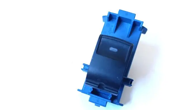 Toyota Avensis T270 Electric window control switch 8481005070